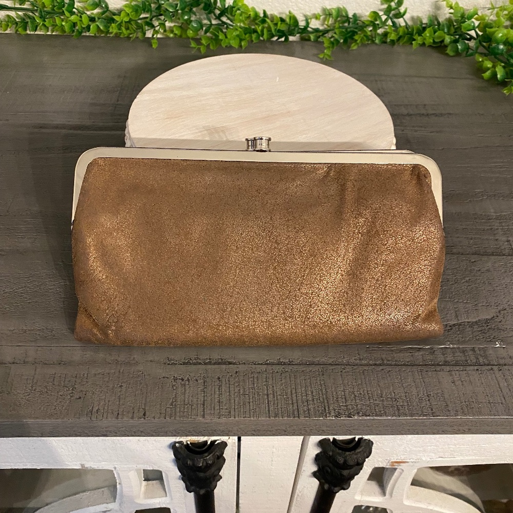 Hobo Brown Lauren Clutch